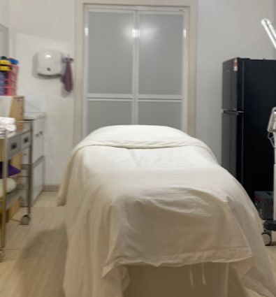 🔪新山微整医美中心 新山Medi Clinic - · Menu images